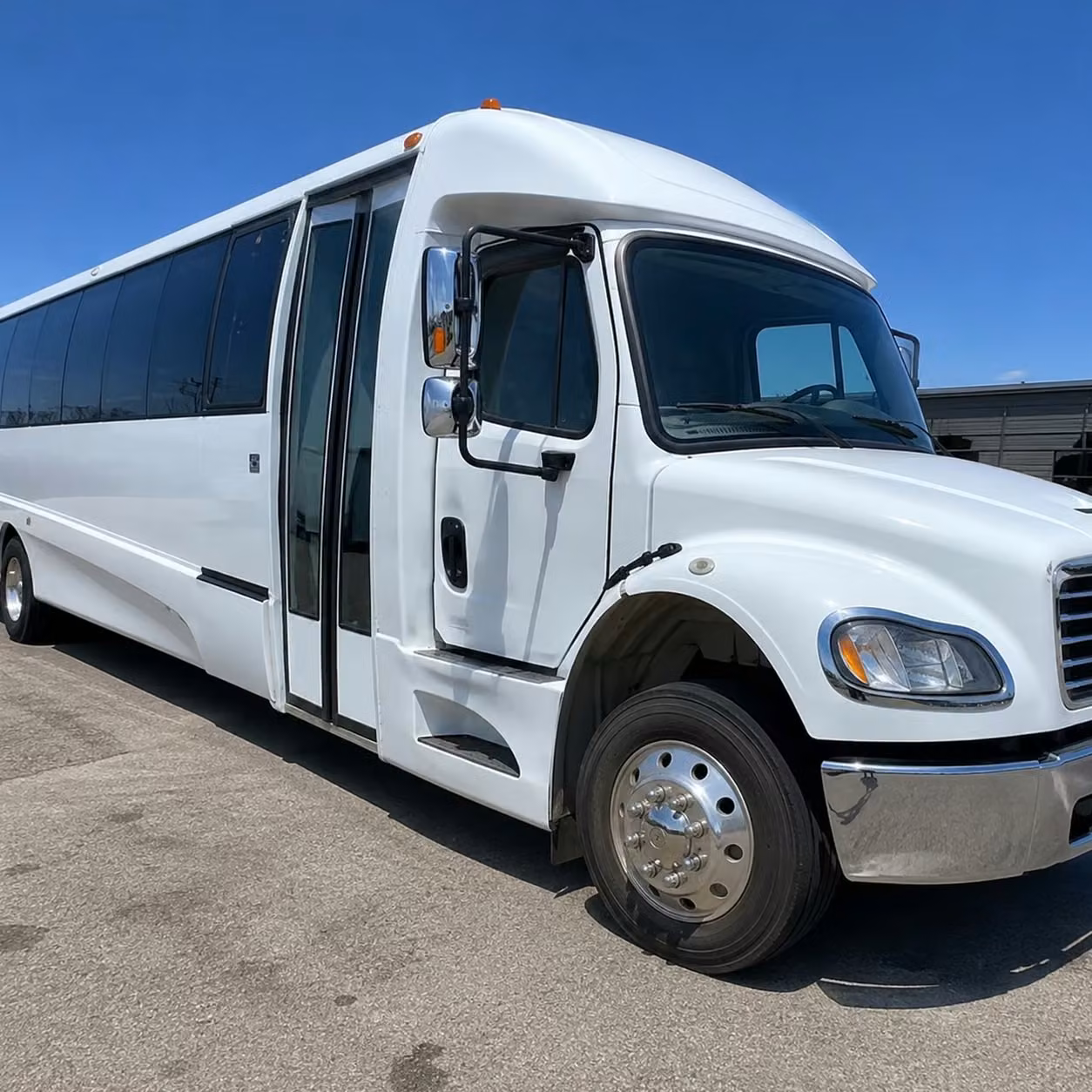 18 passenger minibus