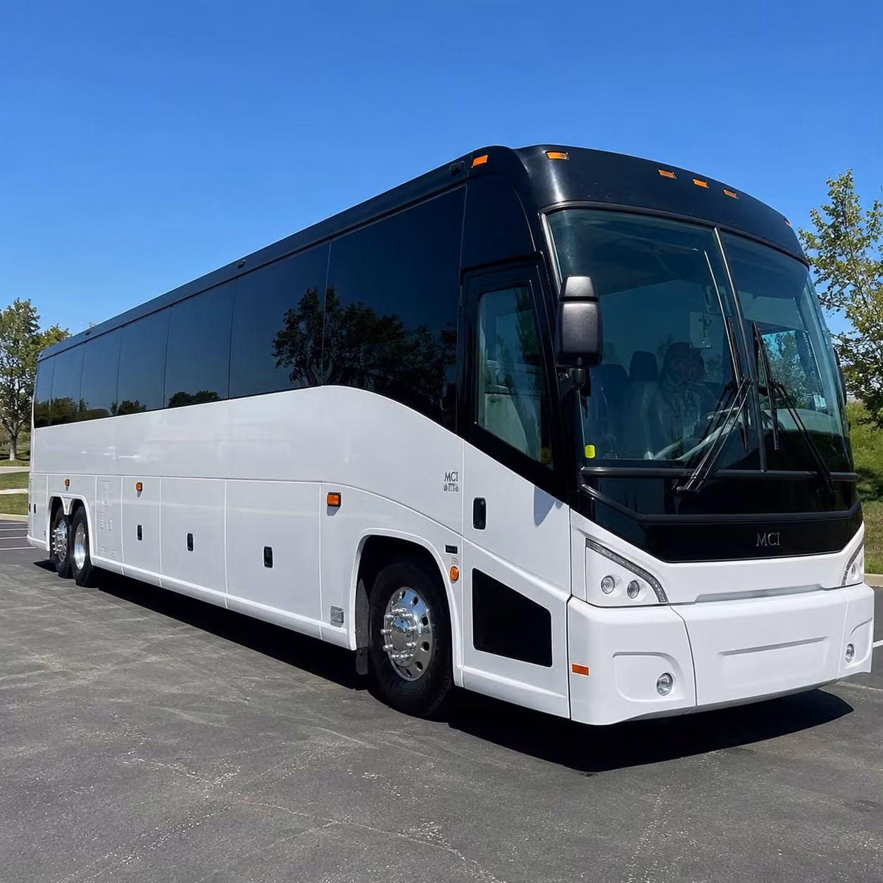airport employee shuttles to rick husband amarillo international airport